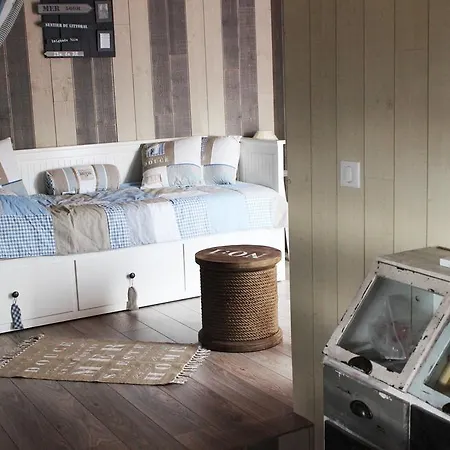 Les Roulottes De Bois Tatil Evi Buhl-Lorraine